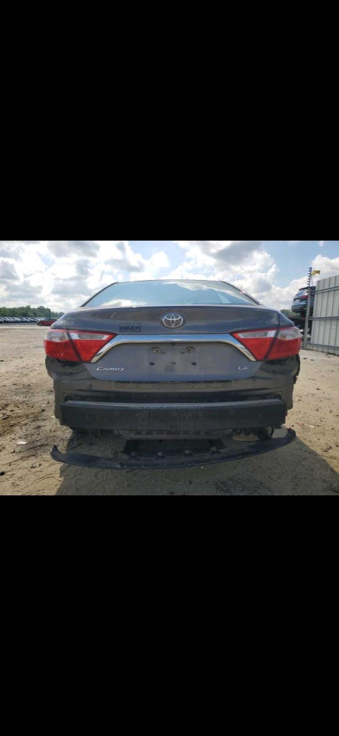 Car Image 2017 TOYOTA CAMRY