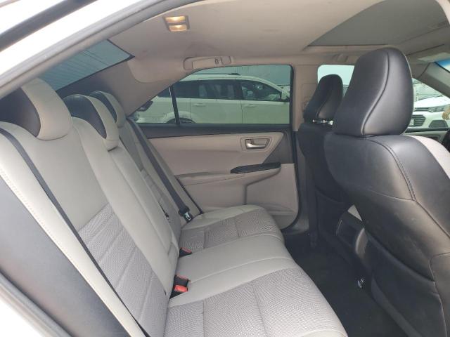 Car Image 2017 TOYOTA CAMRY