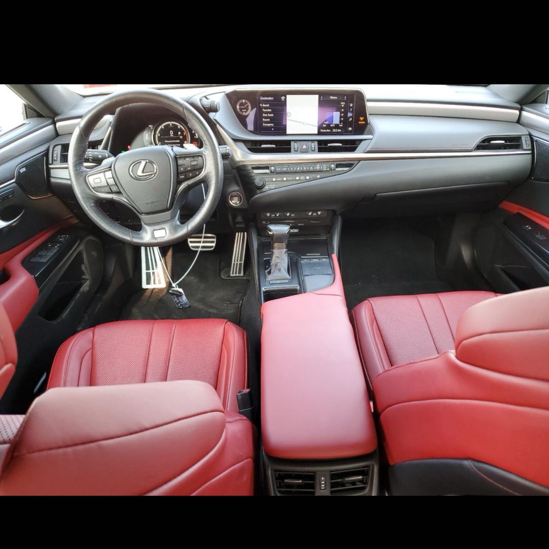 Car Image 2020 LEXUS ES