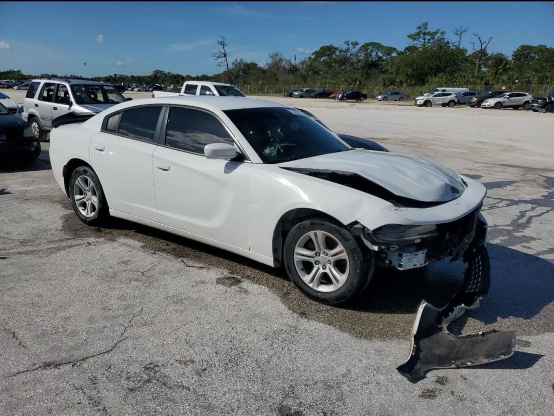 Car Image 2019 DODGE CHARGER