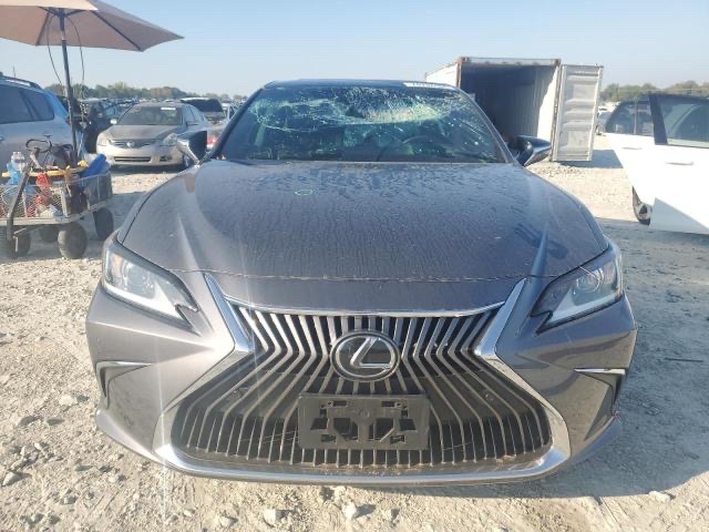Car Image 2019 LEXUS ES