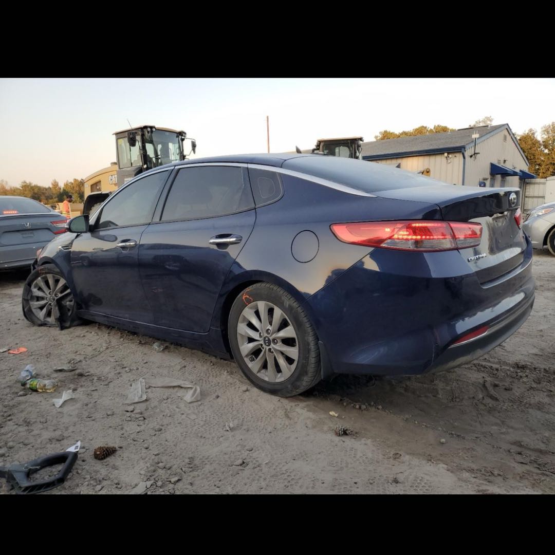 Car Image 2018 KIA OPTIMA