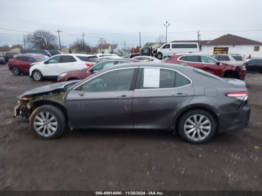 Car Image 2019 TOYOTA CAMRY